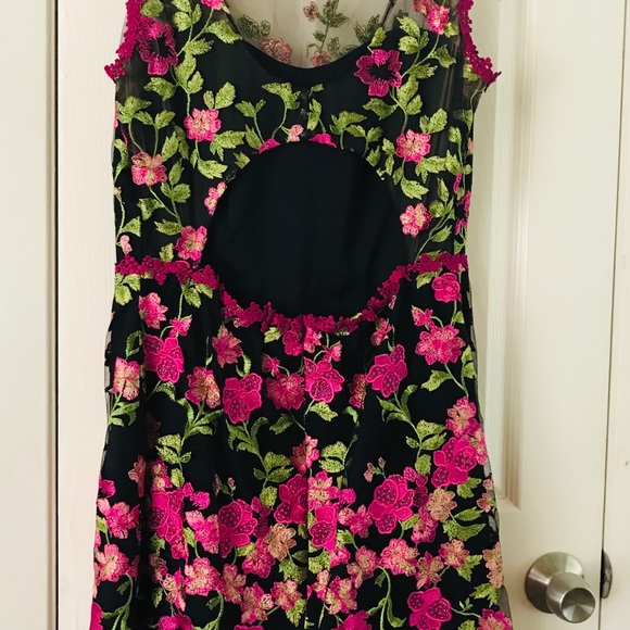 Marchesa Notte Dress - Picture 5 of 6